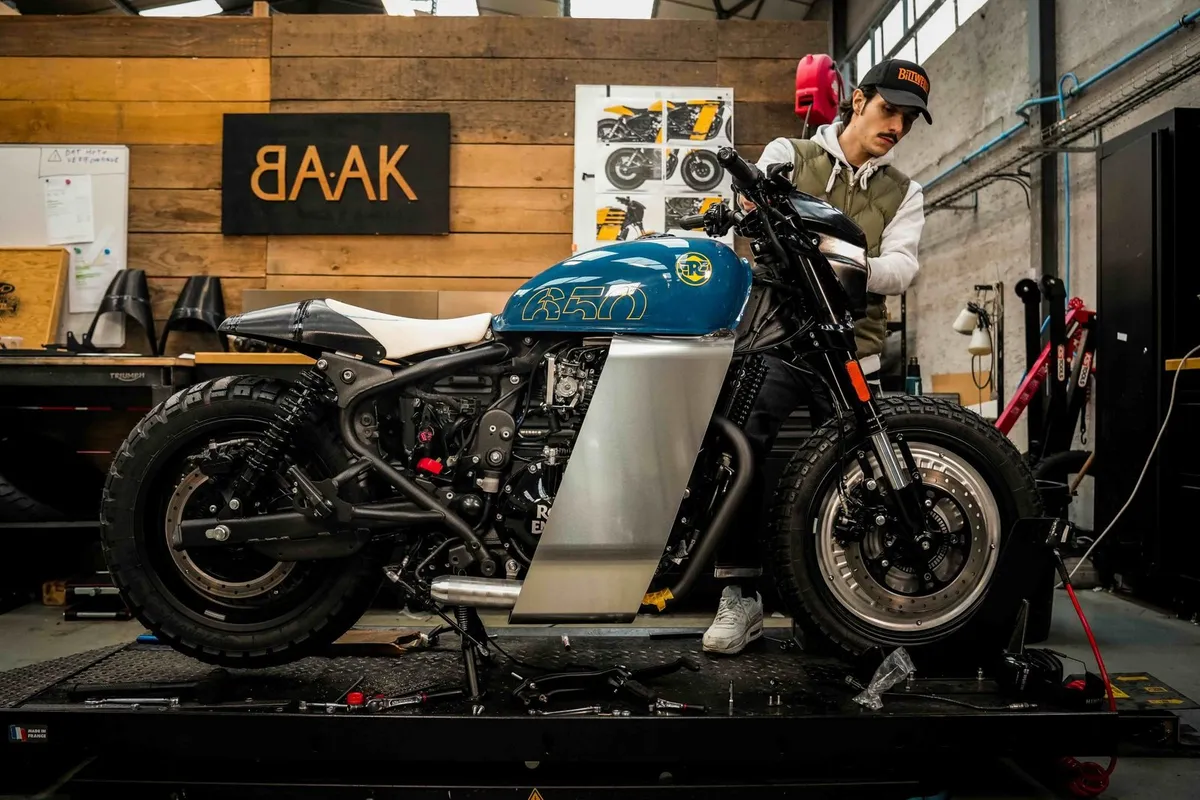Объявлены финалисты конкурса Royal Enfield Busted Knuckle Build Off — фото 2