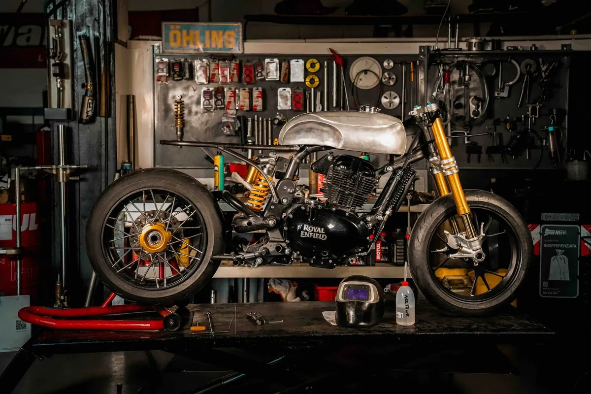 Объявлены финалисты конкурса Royal Enfield Busted Knuckle Build Off — фото 3