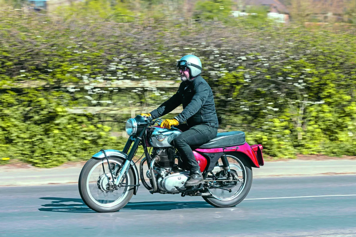 Royal Enfield Constellation: когда звезды сошлись... — фото 3