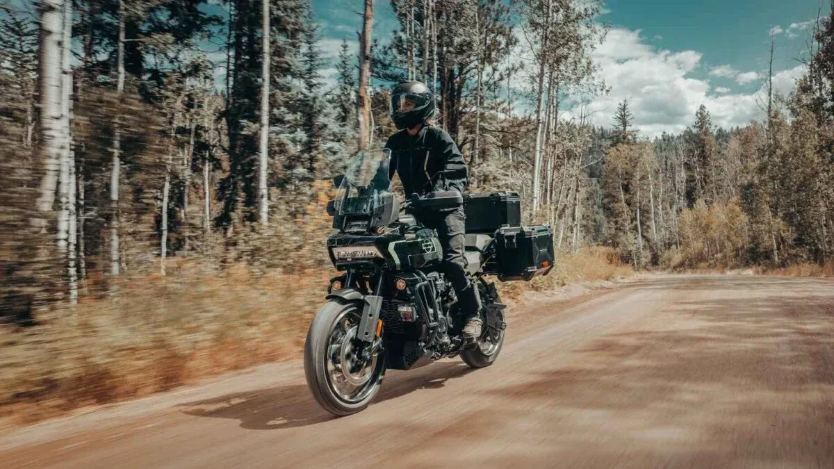 Продажи Suzuki Hayabusa в Индии в 2026 финансовом году: достигнута новая веха — фото 2